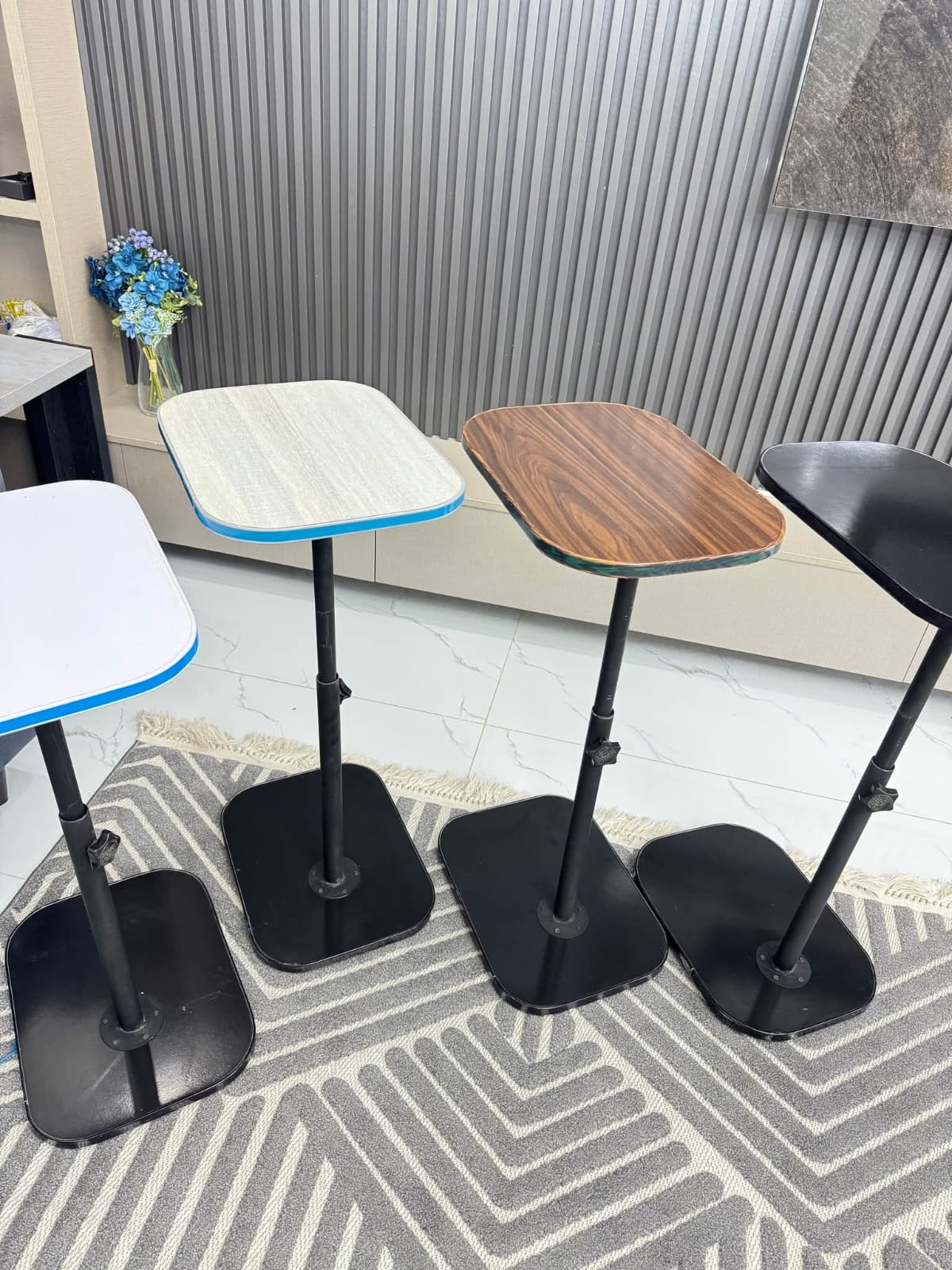 Height Adjustable C-Shaped Sofa Side Table